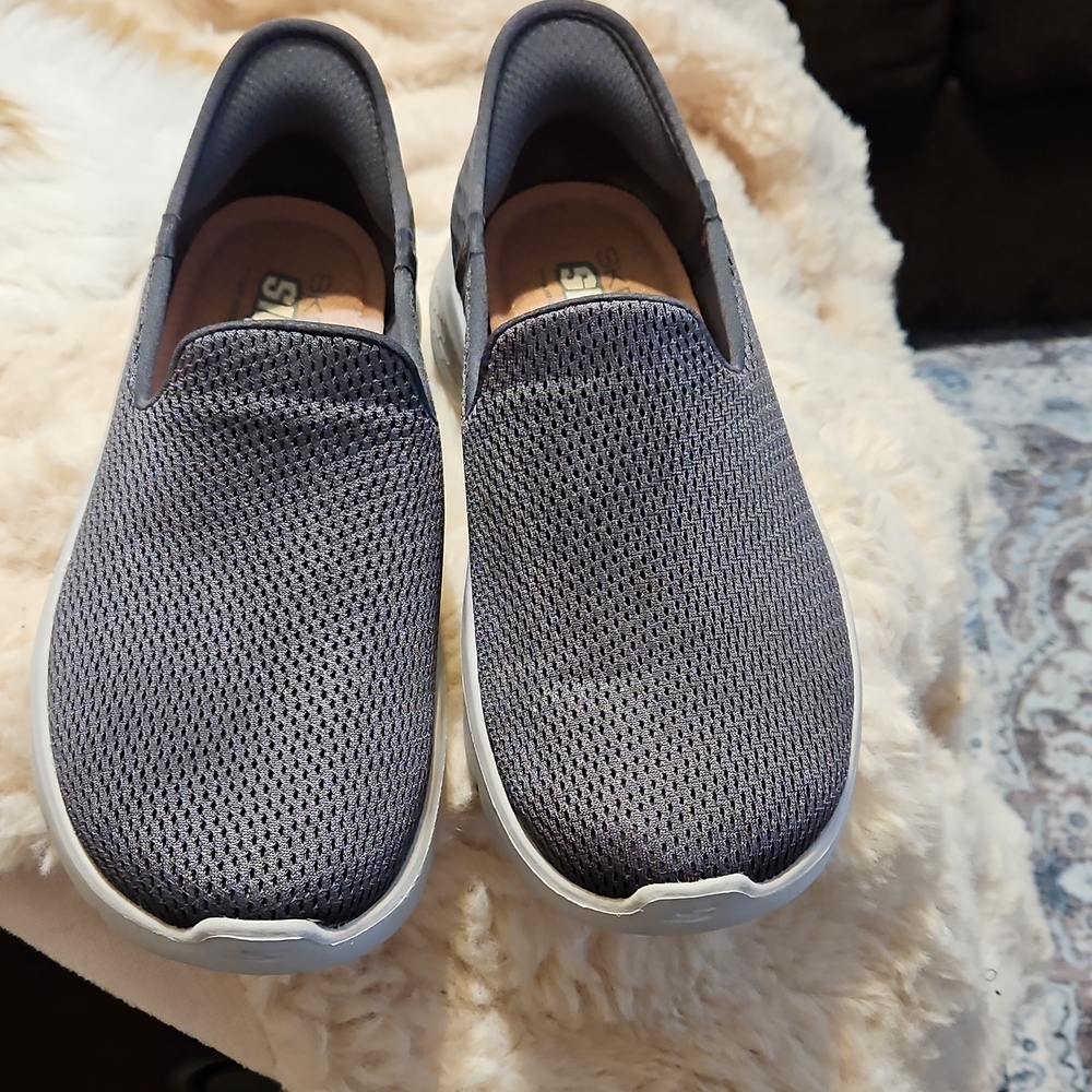 Skechers Hands Free Slip-On Sneakers